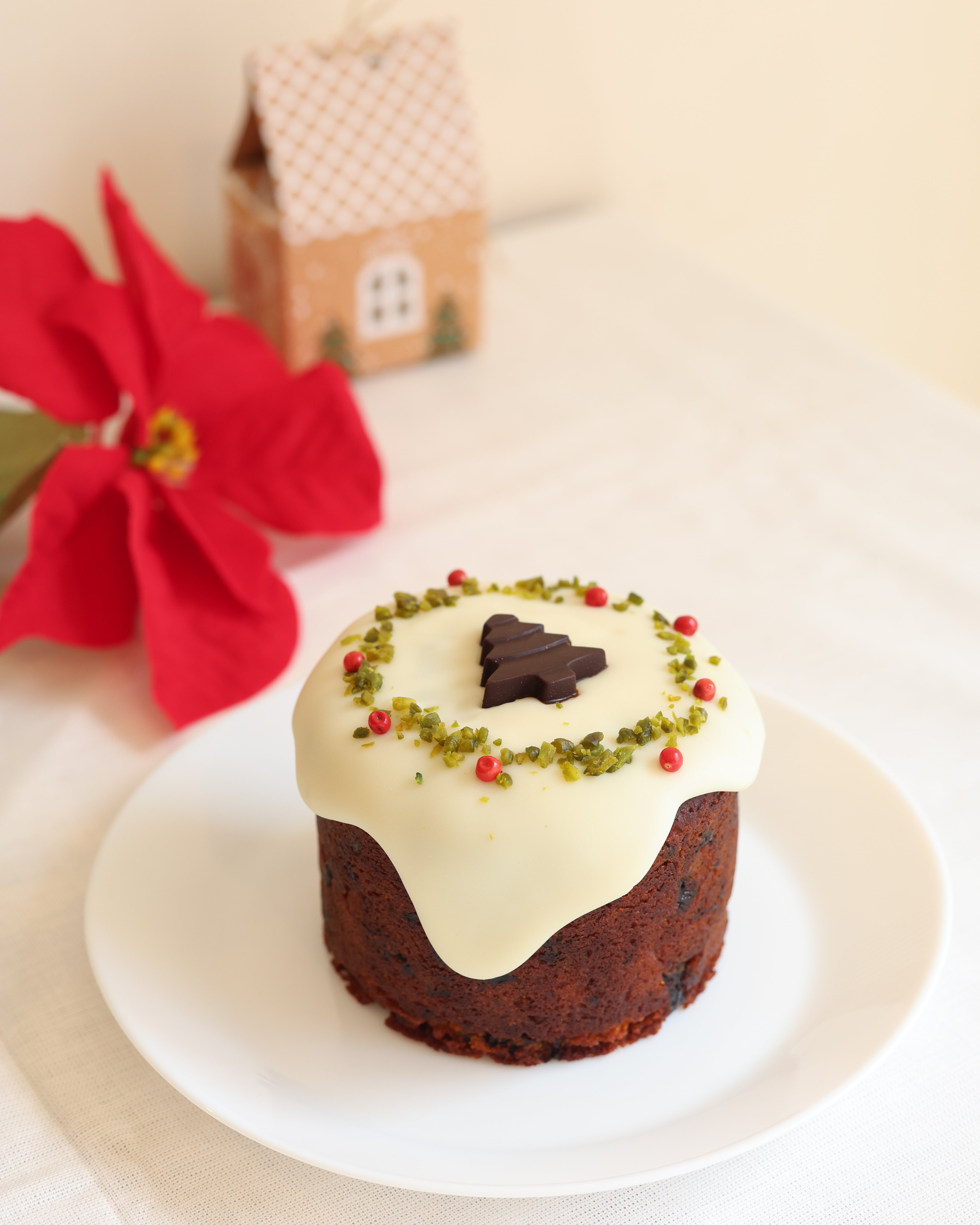 White Noël Rum Fruit Cake ホワイト・ノエル・ラムフルーツケーキ