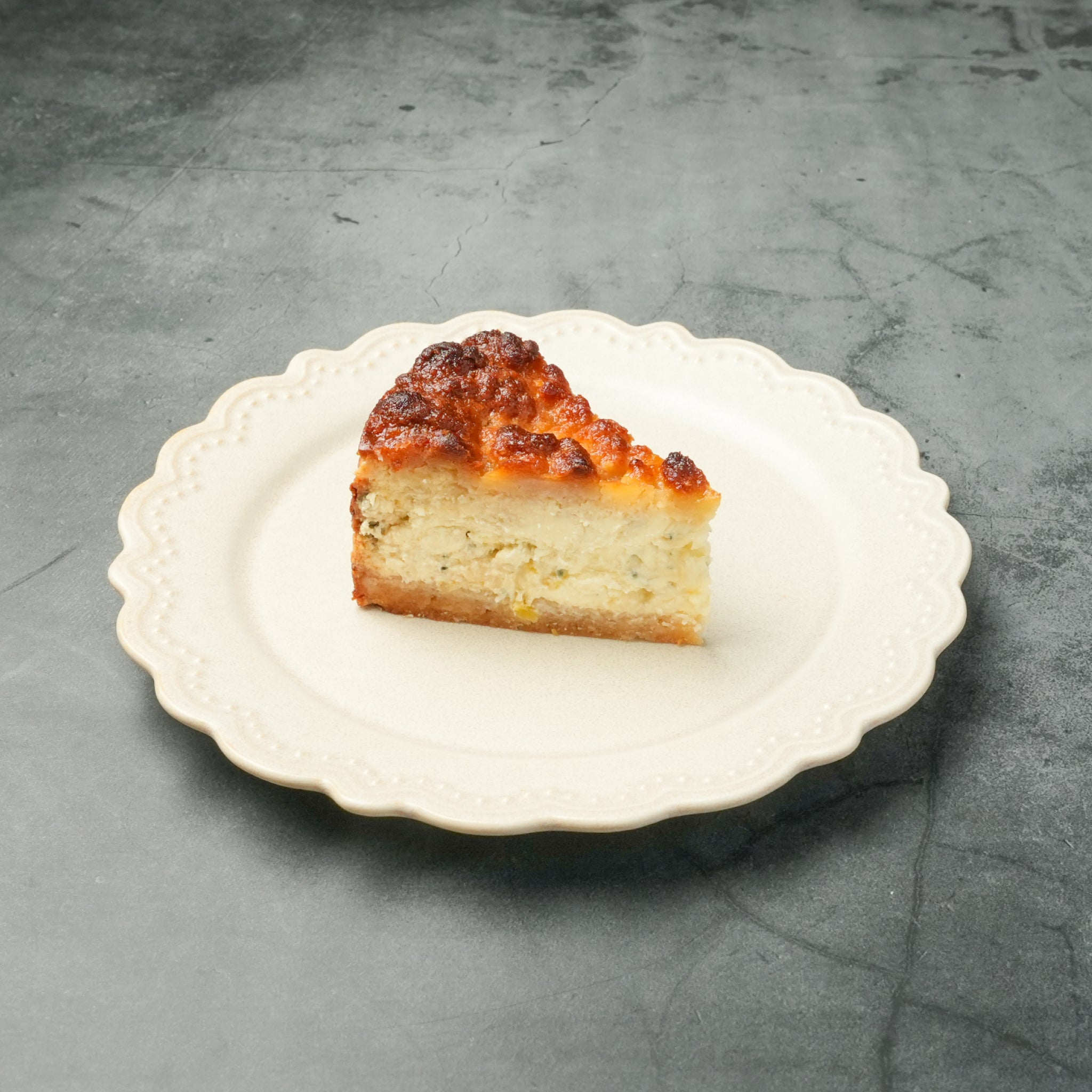 Pineapple Gorgonzola Cheese Cake (12cm)
